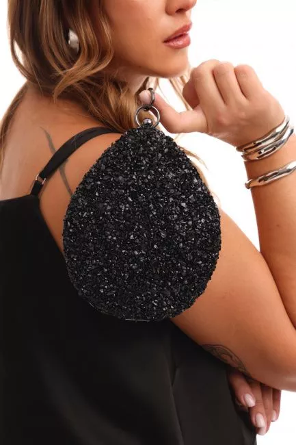 Сумка клатч в виде капли с черным блеском