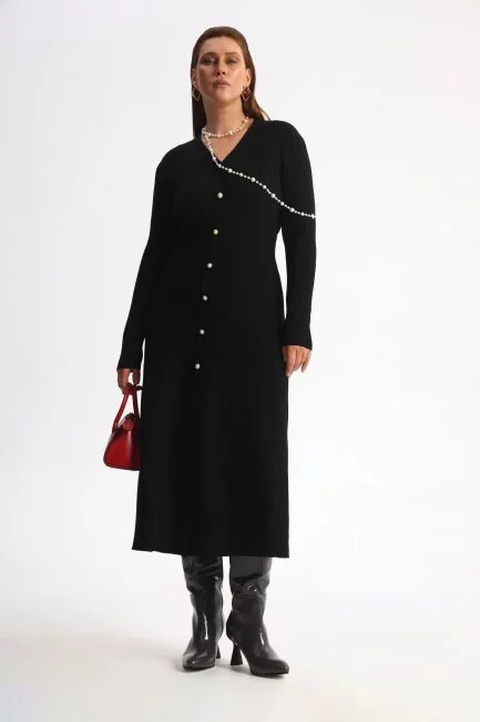 Платье лапша с акцентными пуговицами