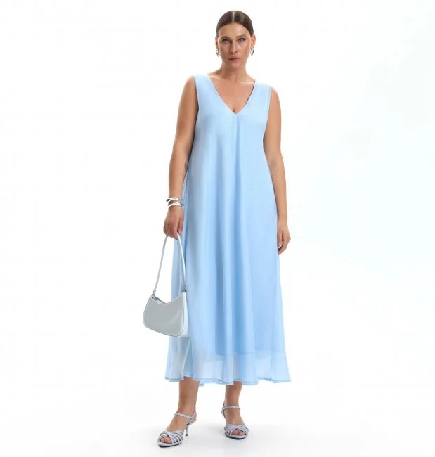 Платье без рукавов на подкладке