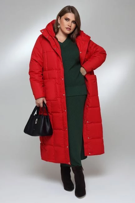 Пуховик с натуральным наполнителем длиной макси