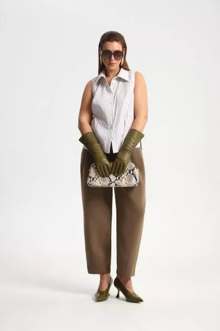 Брюки бананы со складками