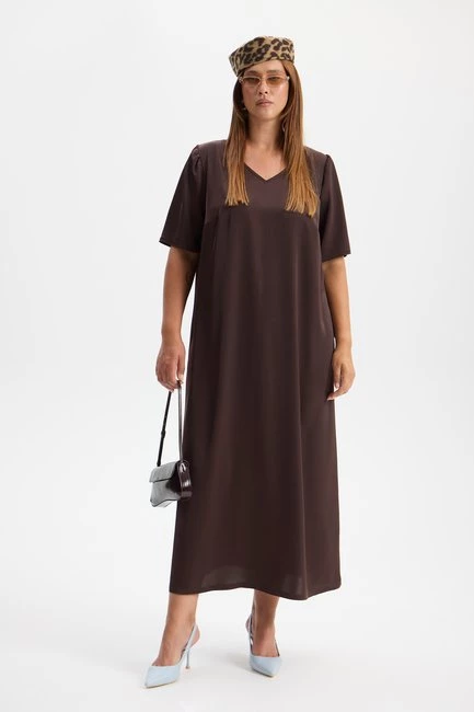 Платье с коротким рукавом в бельевом стиле – большой размер Plus Size – фото каталога