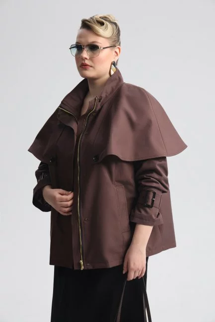 Укороченный тренч со съемной пелериной