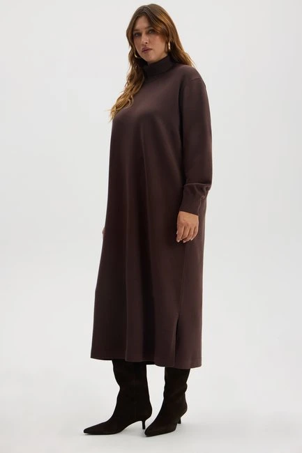 Платье-свитер с высоким воротником – большой размер Plus Size – фото каталога