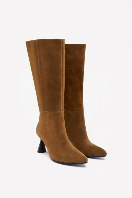 Сапоги из замши с устойчивым каблуком