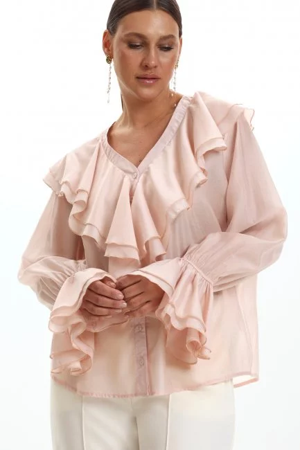 Блузка из тенселя в пиратском стиле