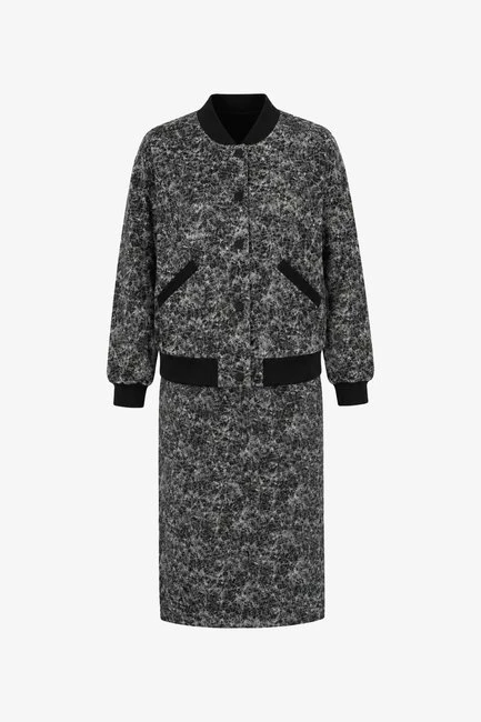 Костюм бомбер и юбка трикотаж c эффектом stone wash – большой размер Plus Size – фото каталога