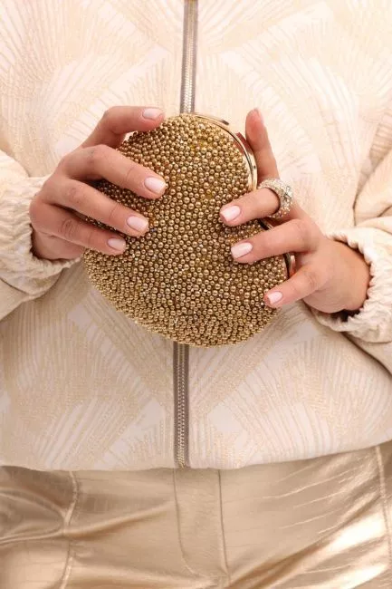 Сумка клатч в виде сердца с золотым блеском