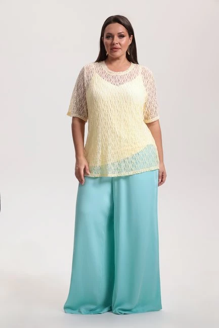 Комплект футболка из кружева и топ – большой размер Plus Size – фото каталога