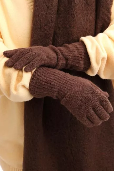 Перчатки с добавлением шерсти норки в ассортименте