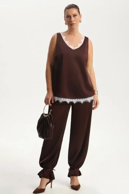 Топ из шелка с кружевом