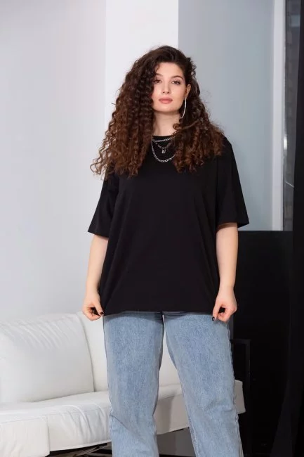 Базовая футболка ЛАГО с круглым вырезом черный