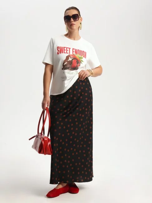 Футболка трикотаж с принтом клубника