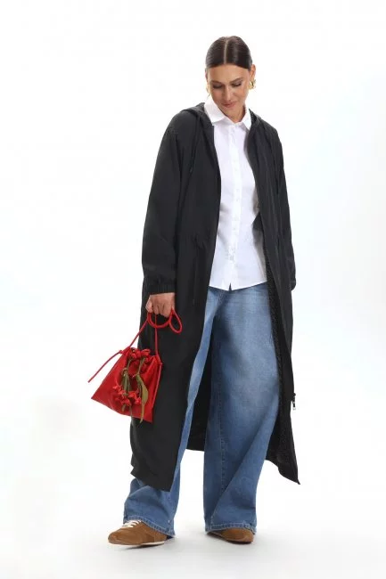 Плащ пыльник с капюшоном и подкладкой сетка