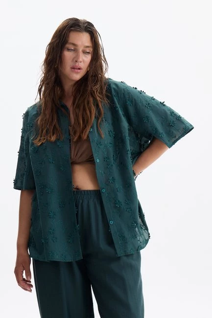 Блузка из хлопка с английской вышивкой – большой размер Plus Size – фото каталога