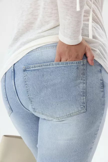 Джинсы strаight leg с высокой посадкой