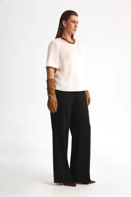 Блузка из поливискозы