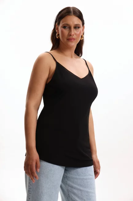 Топ трикотажный черного цвета