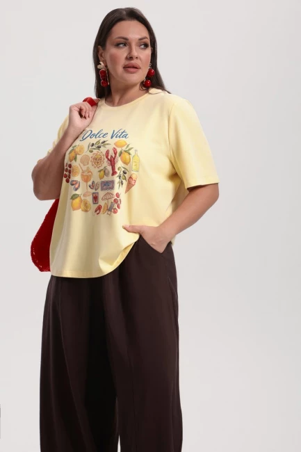Базовая футболка из хлопка с принтом – фото – Plus Size 50–64 – Моно-Стиль