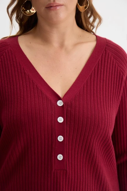 Джемпер лапша с воротником хенли – фото – Plus Size 50–64 – Моно-Стиль