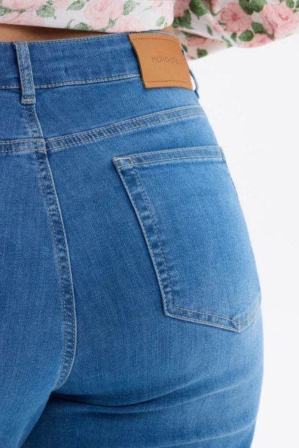 Джинсы straight в стиле 5 карманов – фото – Plus Size 50–64 – Моно-Стиль