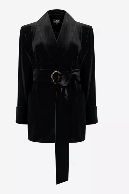 Бархатный черный жакет на запа́хе