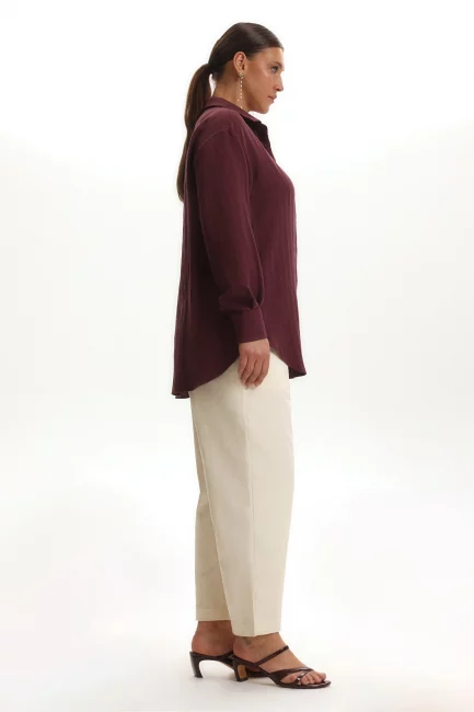 Брюки чинос молочного цвета