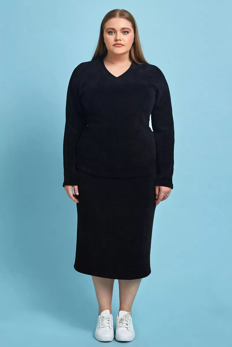 Юбка-карандаш из велюра в рубчик