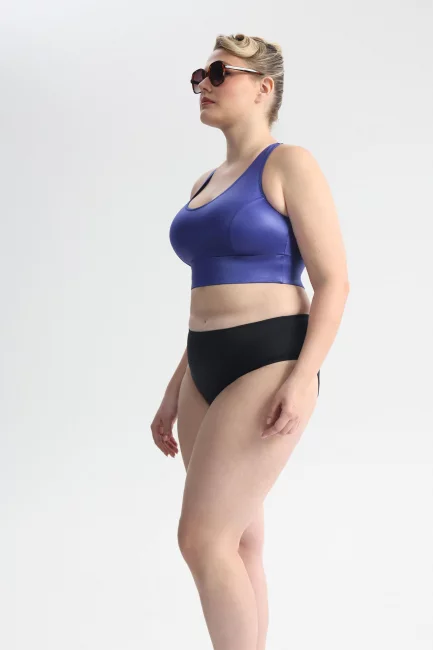 Топ бра фиолетового цвета с утягивающим эффектом