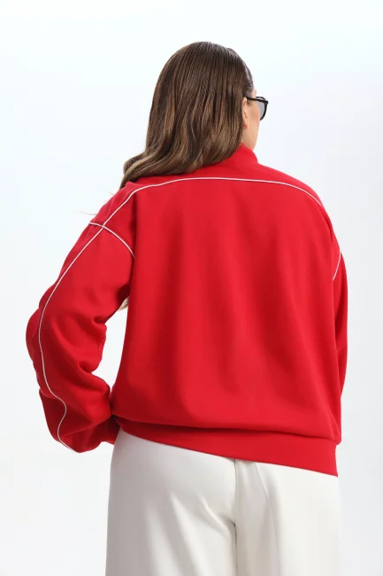 Свитшот с воротником стойка