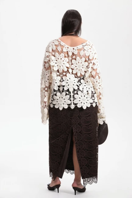 Кардиган кроше с вязкой цветы – фото – Plus Size 50–64 – Моно-Стиль