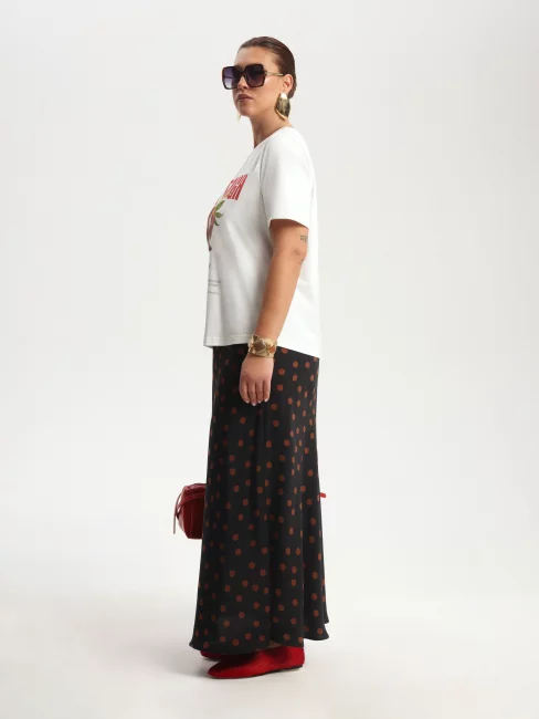 Футболка трикотаж с принтом клубника