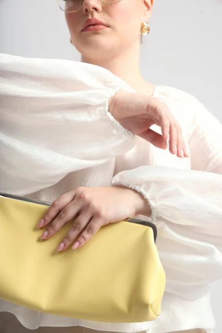 Блузка реглан с металлизированным блеском