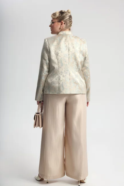 Жакет в азиатском стиле с застежкой панькоу