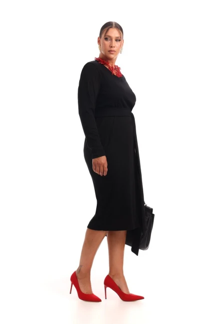 Платье лапша с треугольным вырезом – фото – Plus Size 50–64 – Моно-Стиль