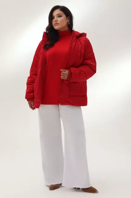 Куртка пуховик из водонепроницаемой ткани