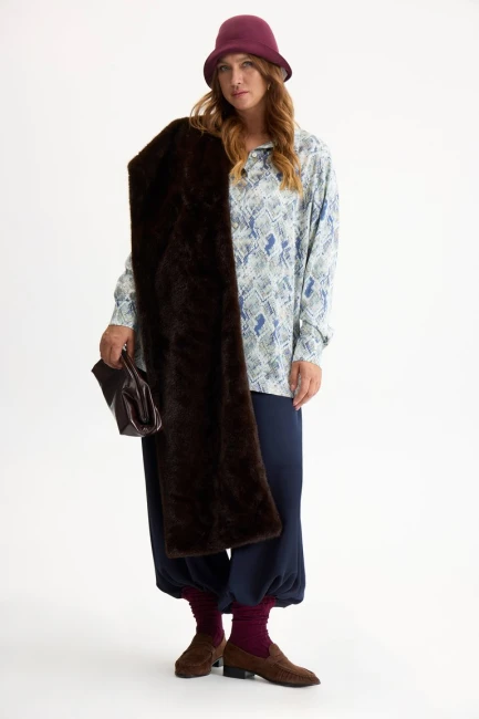 Блузка с принтом змея – фото – Plus Size 50–64 – Моно-Стиль