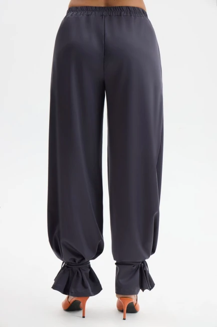 Брюки палаццо с застежкой энл тай из тенселя – фото – Plus Size 50–64 – Моно-Стиль