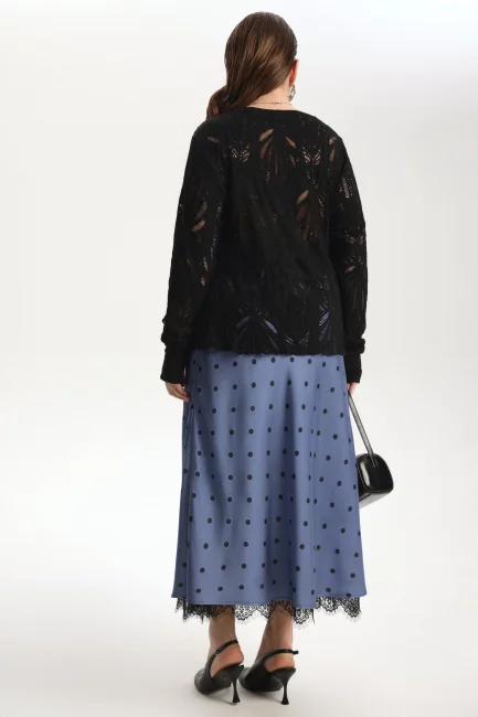 Кружевной лонгслив с отверстием для пальца