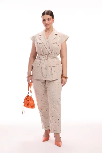 Двубортный жилет из шитья на подкладке