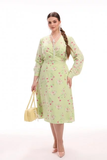 Платье с запáхом и принтом на подкладке