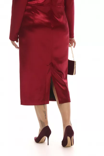 Платье-футляр из бархата