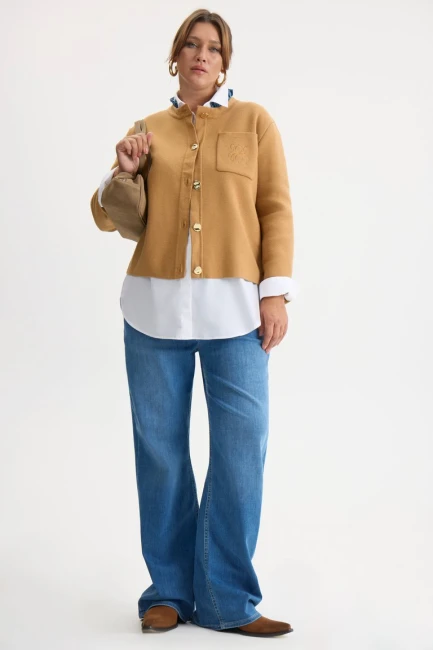 Жакет с акцентной рюшкой и карманом – фото – Plus Size 50–64 – Моно-Стиль