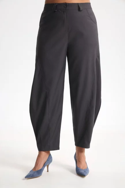 Брюки баллоны из костюмной ткани