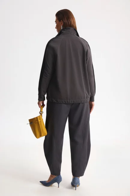 Брюки баллоны из костюмной ткани