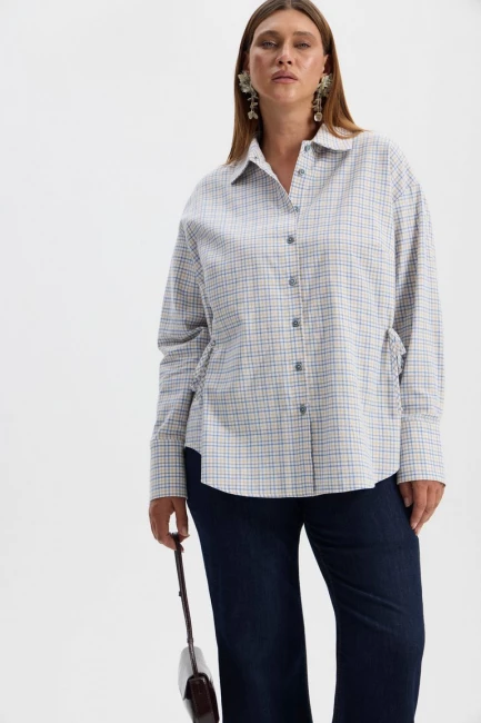 Рубашка в клетку с боковыми шнурками – фото – Plus Size 50–64 – Моно-Стиль