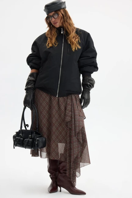 Куртка бомбер с принтом на спинке – фото – Plus Size 50–64 – Моно-Стиль