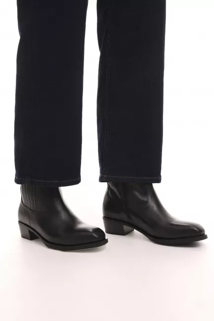 Казаки в стиле ропер из кожи