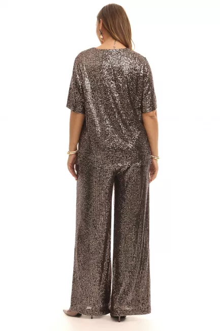 Блузка тишот с бронзовыми пайетками