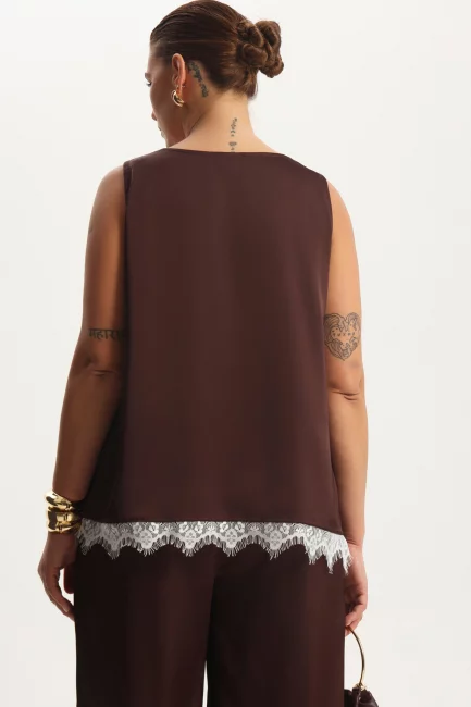 Топ из шелка с кружевом